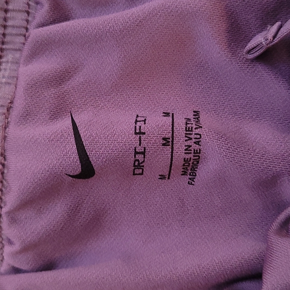 Nike Dri-Fit shorts - Picture 4 of 4